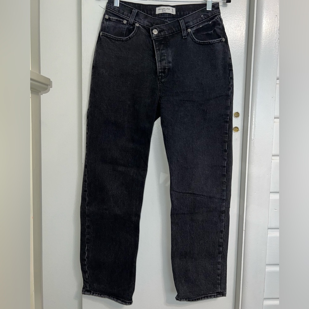 Abercrombie High Rise Dad Jeans Size 27S